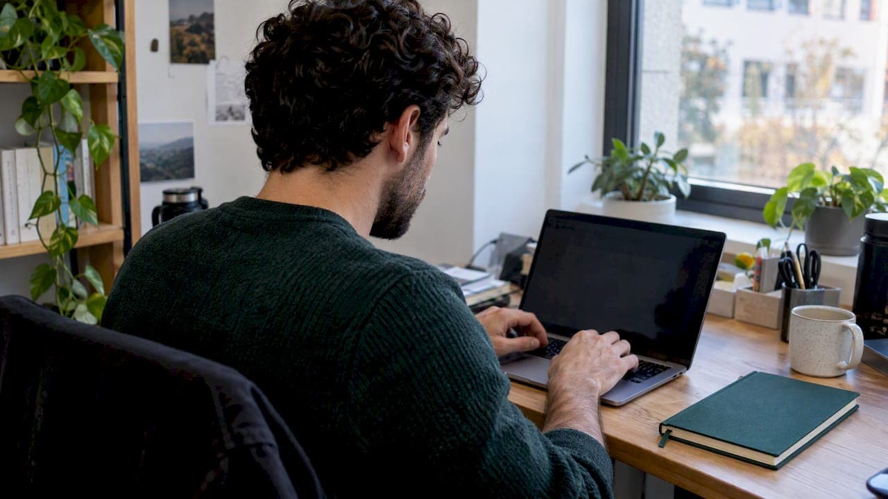 First 10 Reviews Matter: Digital Reputation for Startups